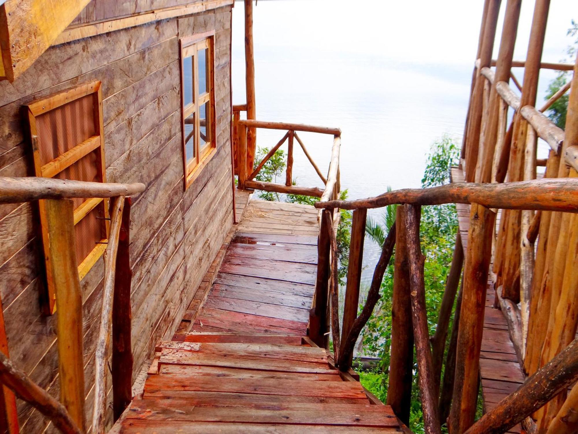 Mutanda Eco Community Center Hotel Kisoro Exterior photo